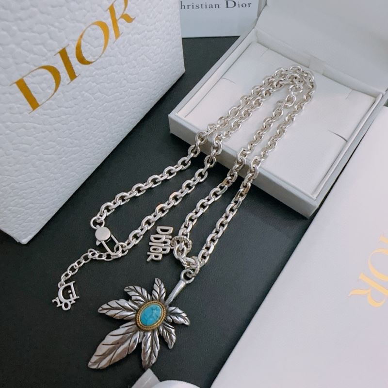 Christian Dior Necklaces